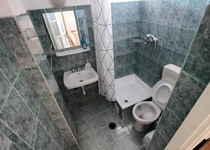 Romeo بيت ضيافة