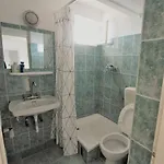 Romeo Guest house 2 Mai